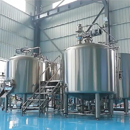 Grande fermentação industrial do sistema automático da cerveja