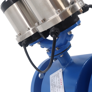 Nueva Salida de pulso DN150 Sensor de medidor de agua Pantalla inteligente Medidor de flujo electromagnético alimentado por batería