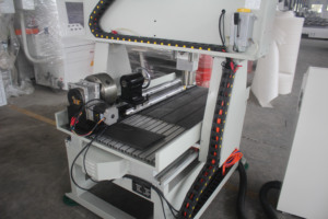 迷你数控四轴刳刨机铝小型数控铣床制作金属切割雕刻 - Product Image 4