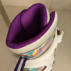 ピンクブルーレッドパープルクワッドスケートローラースケート