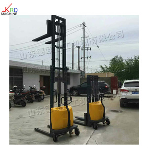 800 мм, электрический штабелер 1500 кг - Product Image 4