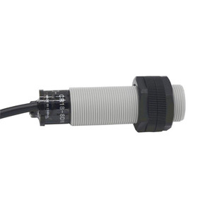 CR18-8DN2容量性近接センサーDC3線式12-24VDCNPNノーマルクローズM18ポジションセンサースイッチ - Product Image 4