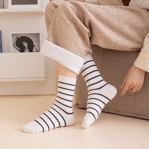 Hot Sale Custom Mid-calf Adult Quick Dry Crew Compression <strong>Socks</strong> Stocking OEM Comfortable - Product Image 5