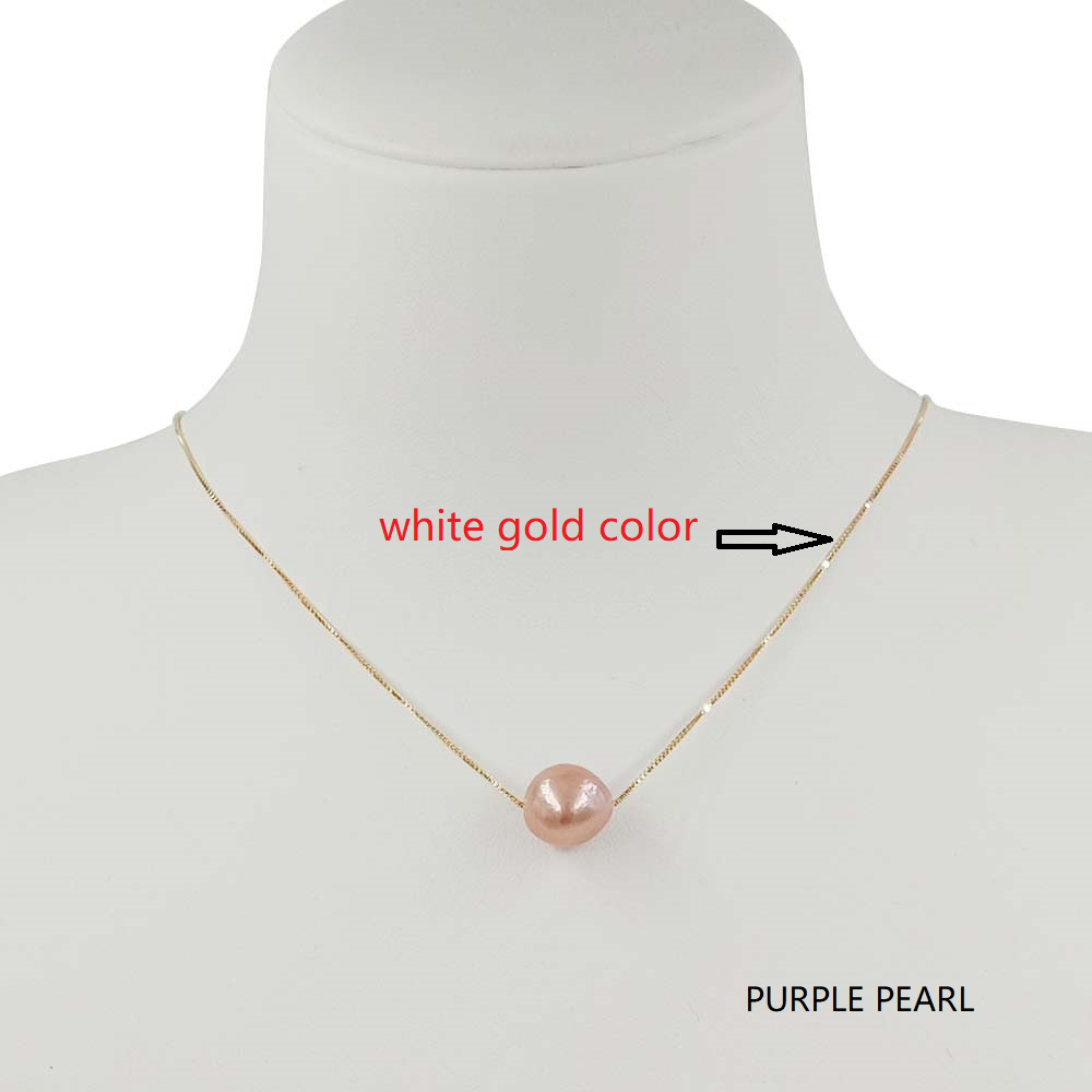 Or blanc métal-perle violette
