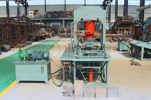 Máquina automática de fabricación de bloques de plástico, moldeado de pavimentación de carreteras, azulejo de suelo de plástico reciclado, máquina de fabricación de ladrillos de plástico - Product Image 4