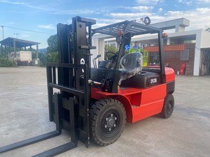 EPA 4WD ile 5 Ton dizel Forklift güç kaynağı olarak inşaat ve çiftlik palet taşıyıcı dizel motor kullanılır
