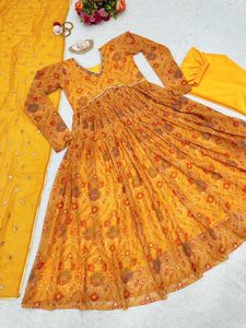 Wholesale Factory Supply Alia Cut Anarkali Kurtis Pent with Dupatta for Office and Regulars Wear From <strong>India</strong> - Product Image 5