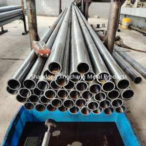 Seamless API 5L EN Tubo biselado de acero al carbono y protección de extremo de tubería de acero Tubería SMLS para proyecto de tubería de agua - Product Image 4
