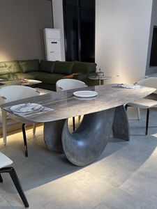 Mesa de comedor de mármol natural de lujo ligera moderna mesa de comedor rectangular minimalista para el hogar de gama alta con base irregular - Product Image 2