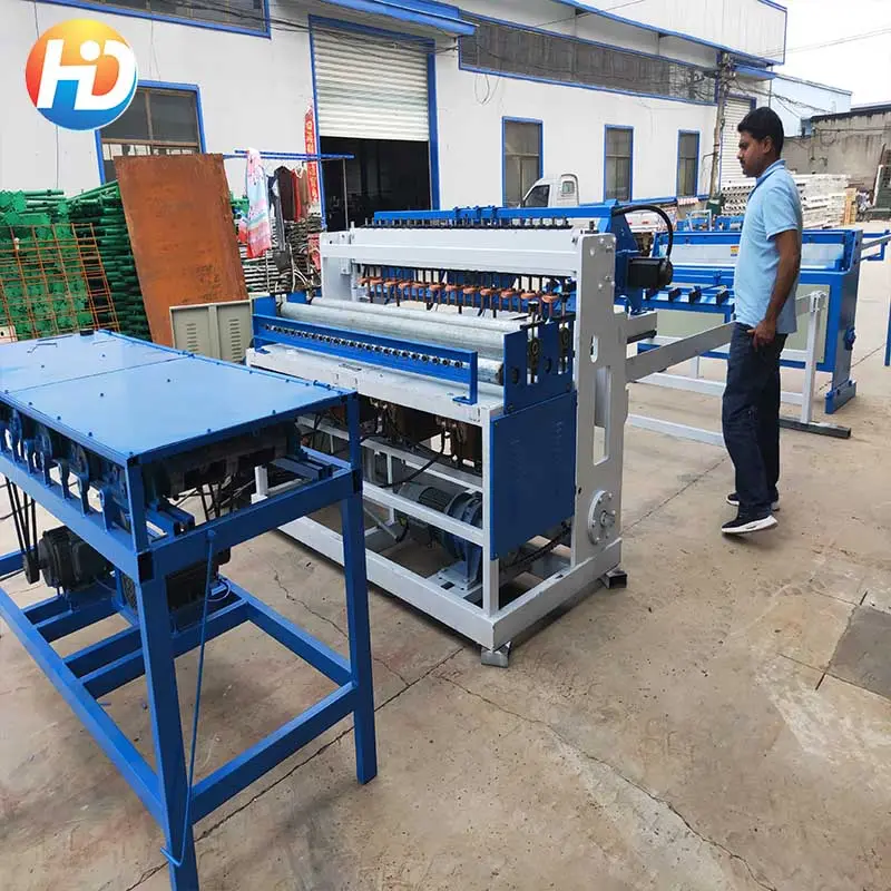 Máy Hàn Hàng Rào Vườn Gấp 3d Tráng Pvc Ngoài Trời Chất Lượng Cao