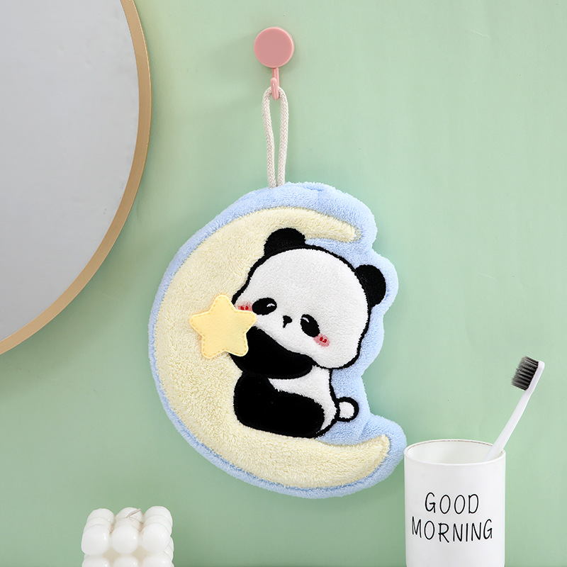 Panda lunaire