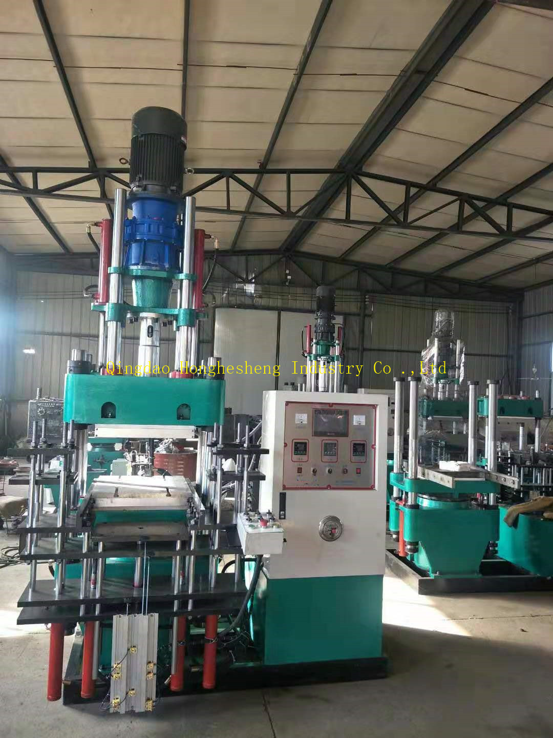 Rubber injection vulcanizing machine rubber hot press rubber vulcanizing machine