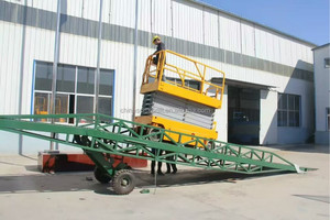 Durable <strong>Loading</strong>/<strong>Unloading</strong> Equipment 4t-10t Mobile <strong>Container</strong> <strong>Loading</strong> Dock Ramp With <strong>Platform</strong> Size 10500*1900mm - Product Image 2