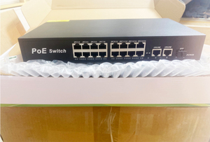 OEM/ODMマネージド8ポートフルギガビットイーサネットスイッチL2ネットワークスイッチIEEE 802.3 AF/AT IPカメラ用マネージドネットワークスイッチCctv