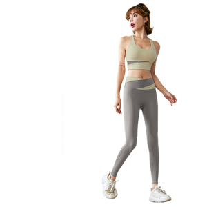 2025 yılında hızlı kurutma ve zayıflama fonksiyonları ile yeni üretilen, nefes alabilen ve şok emici bir yoga seti - Product Image 5