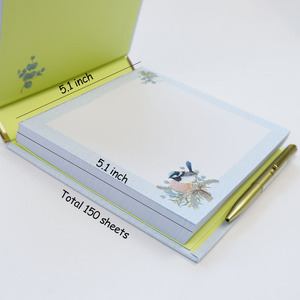Almohadillas de notas de alta calidad de 5,1x5,1 pulgadas, 150 hojas, bloque de notas con bolígrafo, venta al por mayor, cubierta de lámina de PVC con impresión bonita - Product Image 2