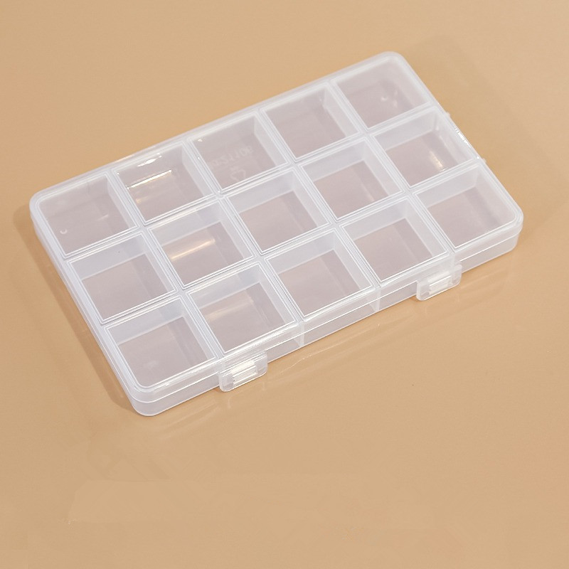 15 slots (non-removable) unequipped
