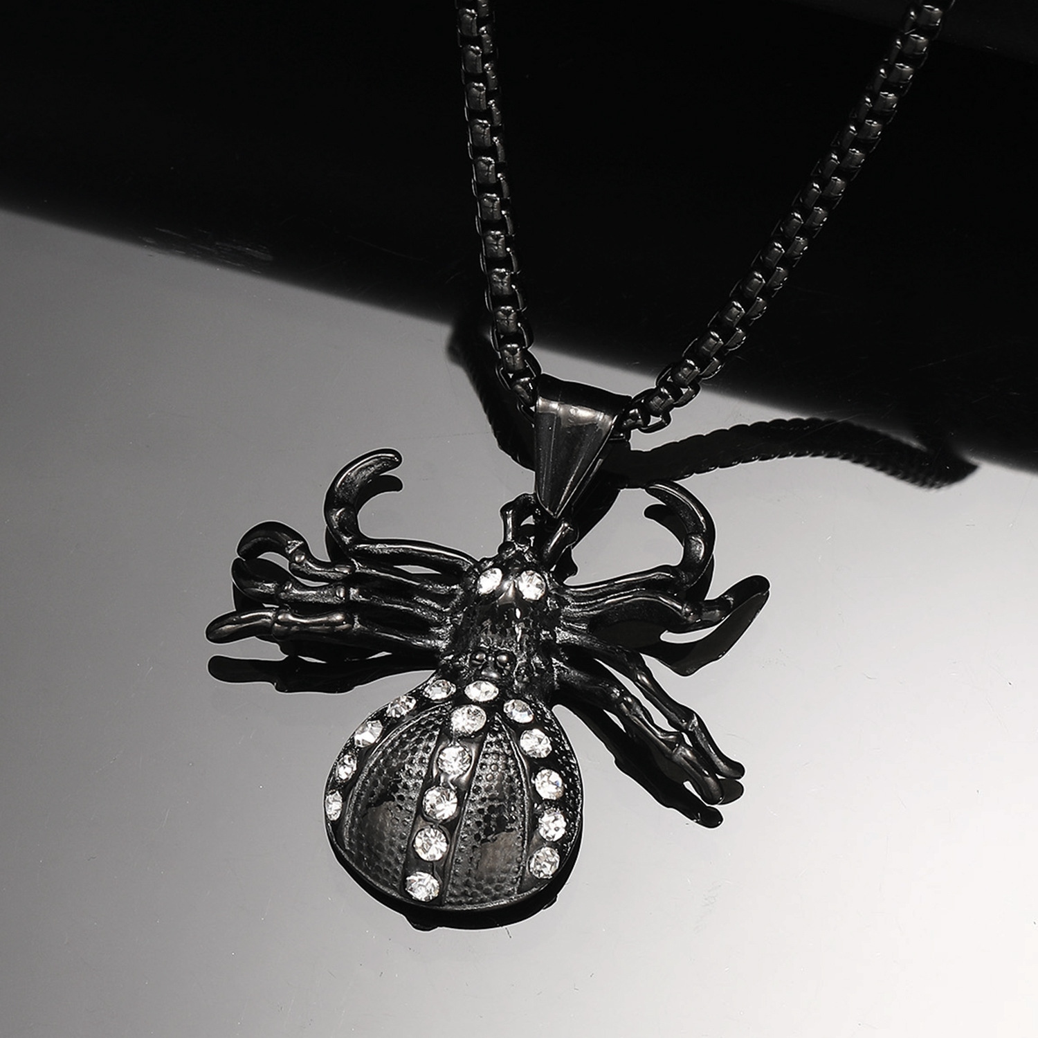Black Single Pendant Without Chain