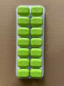 Khay Đựng Đá Viên Không Đổ Dễ Dàng Tháo Rời Có Nắp Tháo Rời, Khay Đựng Đá Viên Nhỏ Gọn, Không Mùi Có Thể Xếp Chồng Lên Nhau - Product Image 4