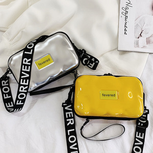 Qetesh Crossbag محمول إلكتروني للتسوق والسفر مخصص خفيف الوزن موضة جديدة أحمر الشفاه هاتف للنساء - Product Image 3