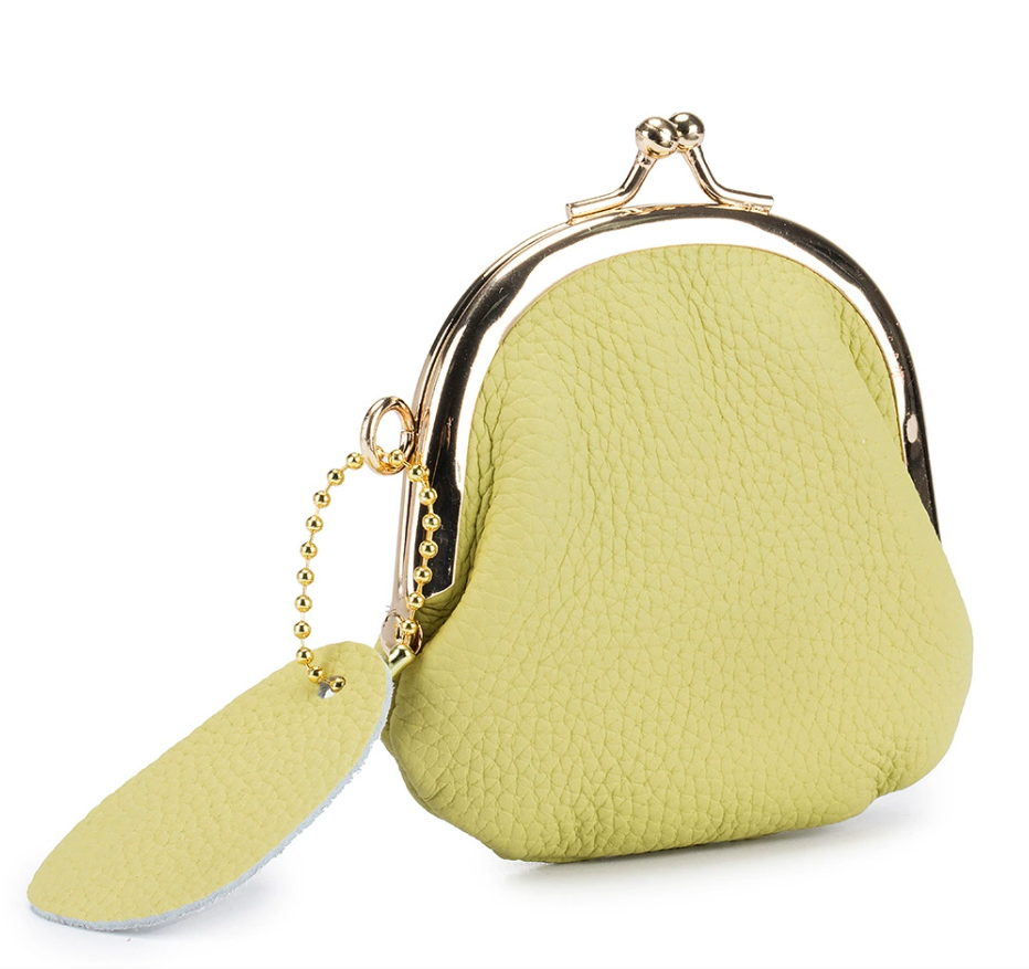 สีเหลือง