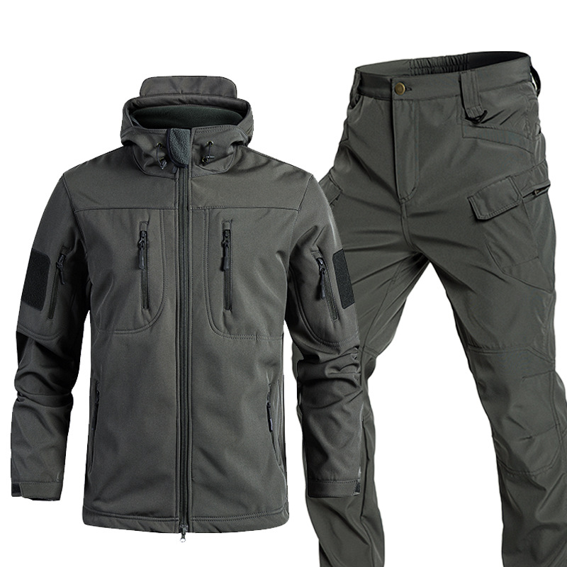 Costume gris