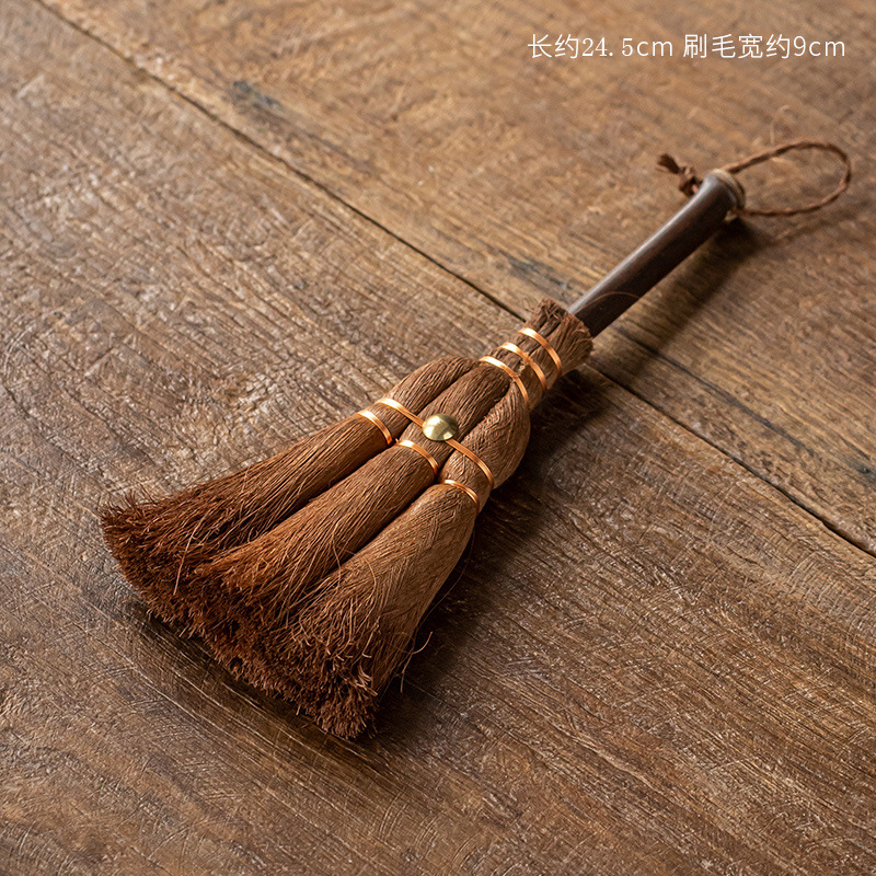 Brown Long handle copper nail big brown brush