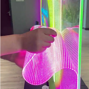 Facile installazione P8 trasparente pellicola a LED modulo di griglia 3D Shopping Window Mesh schermo per la pubblicità per i centri commerciali - Product Image 1
