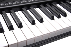 Piano de etiqueta privada personalizado, teclado profesional, 61 teclas, 2,2 cm de ancho, eléctrico, con función de diente azul - Product Image 6