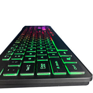 Popular personalizado Cable de juego de retroiluminación LED RGB teclado ordenador multimedia PC teclado para los jugadores de la Oficina
