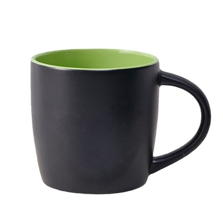 ข้างในสีเขียว