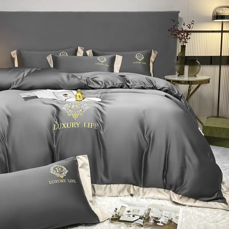 ヨーロピアンスタイルの高級マイクロファイバーホテル美しい絶妙なピンタック刺Embroidery寝具セットベッドシーツ羽毛布団カバーセット