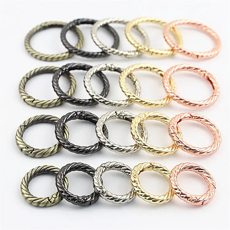 Hot selling hardware accessories twist wreath connection buckle metal key chainsaccessories open ring pendant buckle