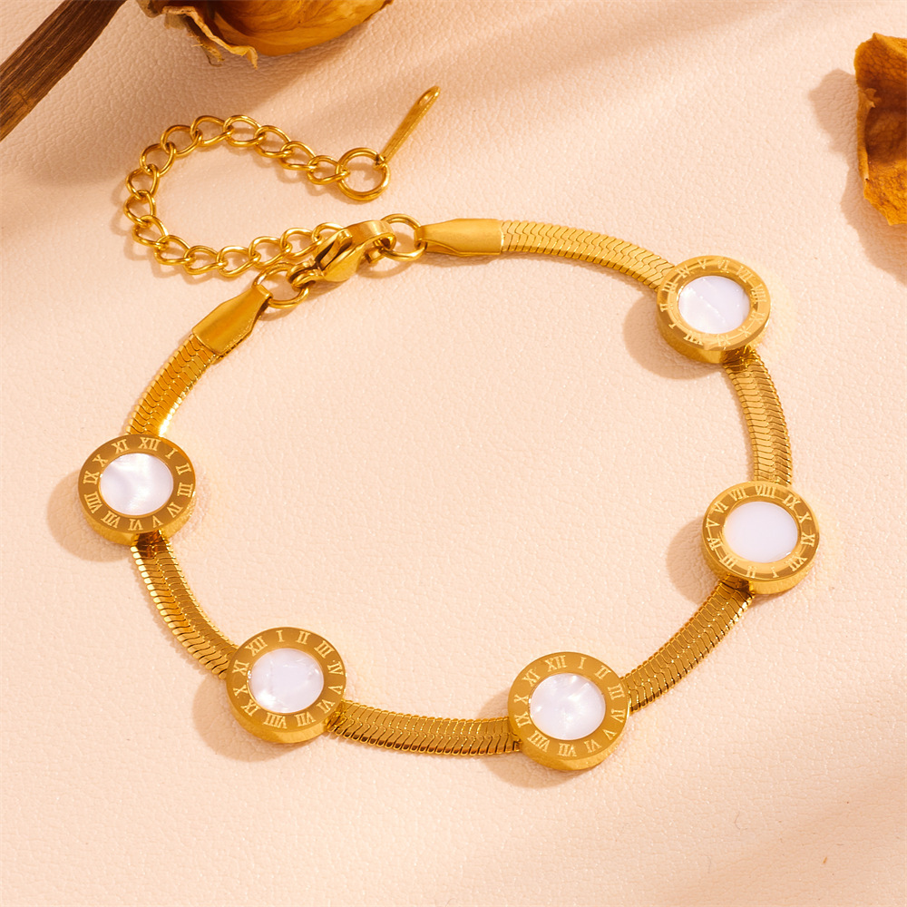 Bracelet rond coquillage blanc romain L502