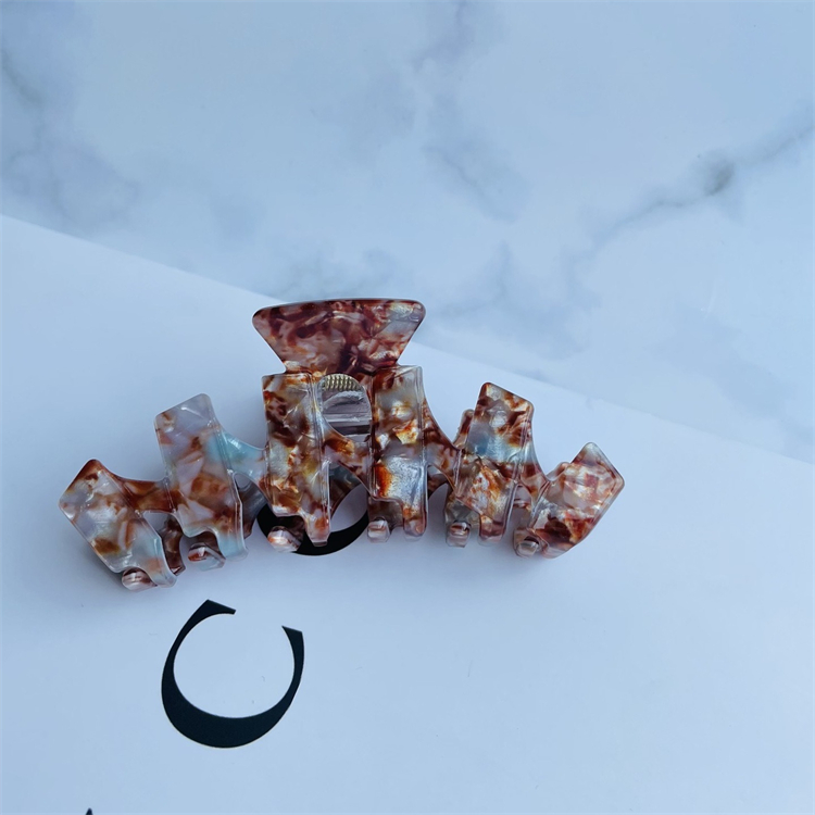 4 # -10,5 CM