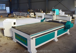 DSP controlada 1325 CNC enrutador para precisión de corte y grabado