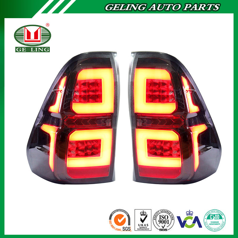 สีแดงและสีเหลือง