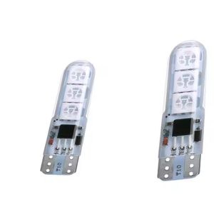 หลอดไฟ LED CANbus T10 12V พร้อมรีโมทควบคุมระยะไกล5050SMD LED ภายในรถ - Product Image 1