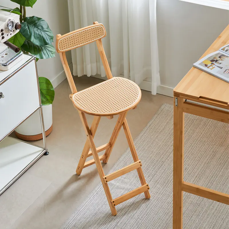Banco de bambu conveniente para assento de café, cadeira dobrável de vime na sala de cozinha, cadeira de vime