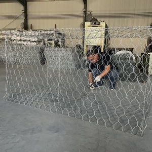 Reticolato di gabbione saldato a prova di esplosione scatola esagonale a basso tenore di carbonio reticolato di gabbione facilmente assemblato - Product Image 3