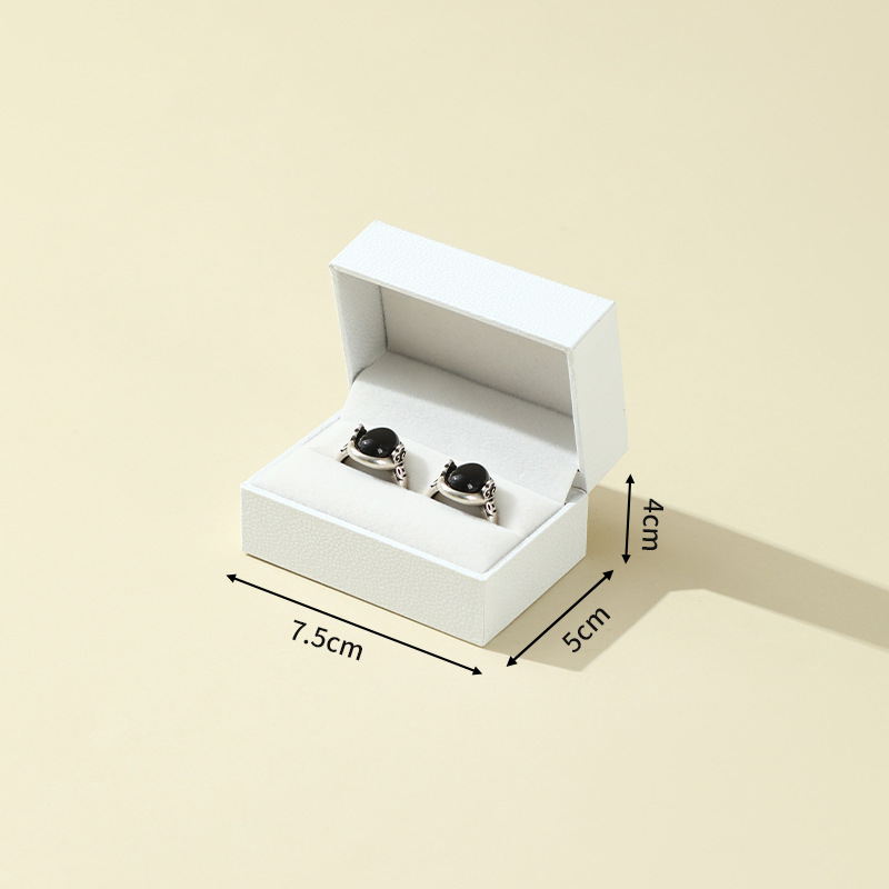 White inner white couples ring box-pandora pattern
