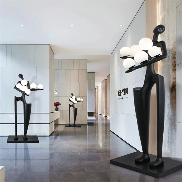 Sculpture artistique moderne et créative, lampe de sol, ameublement de la maison, boutique de beauté, clubhouse, sculpture de figure en FRP
