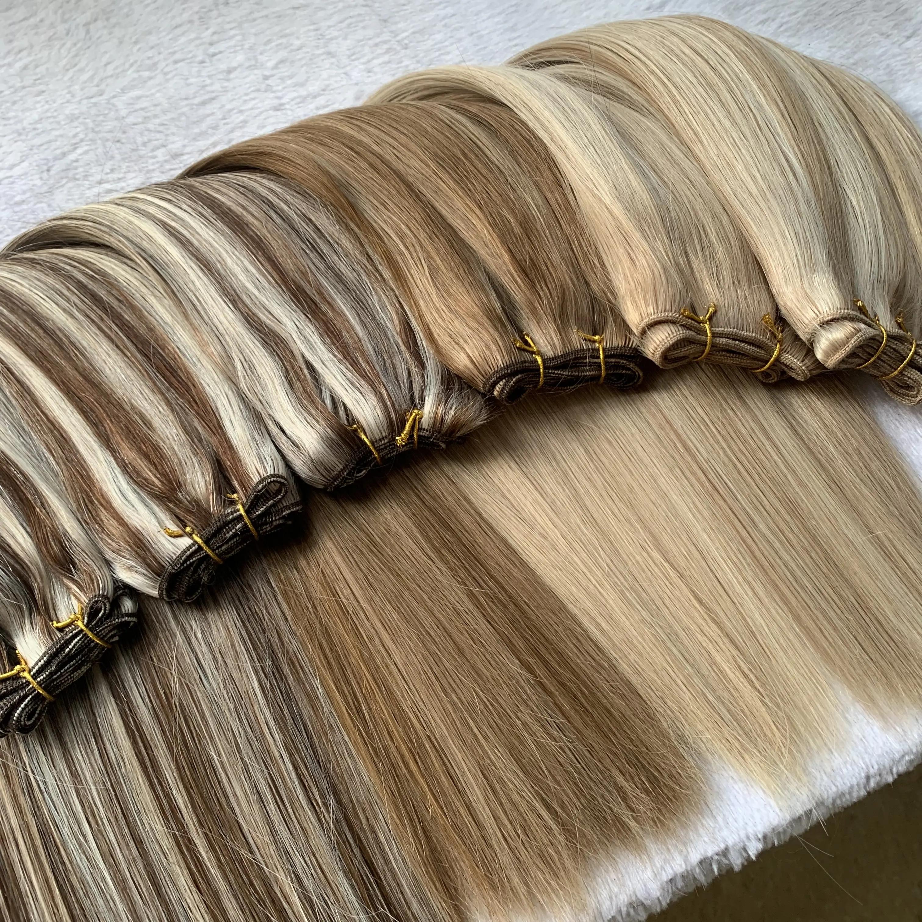 Extensões de cabelo humano para trama de máquina de costura, cutícula alinhada, cabelo em cores personalizadas, envio rápido