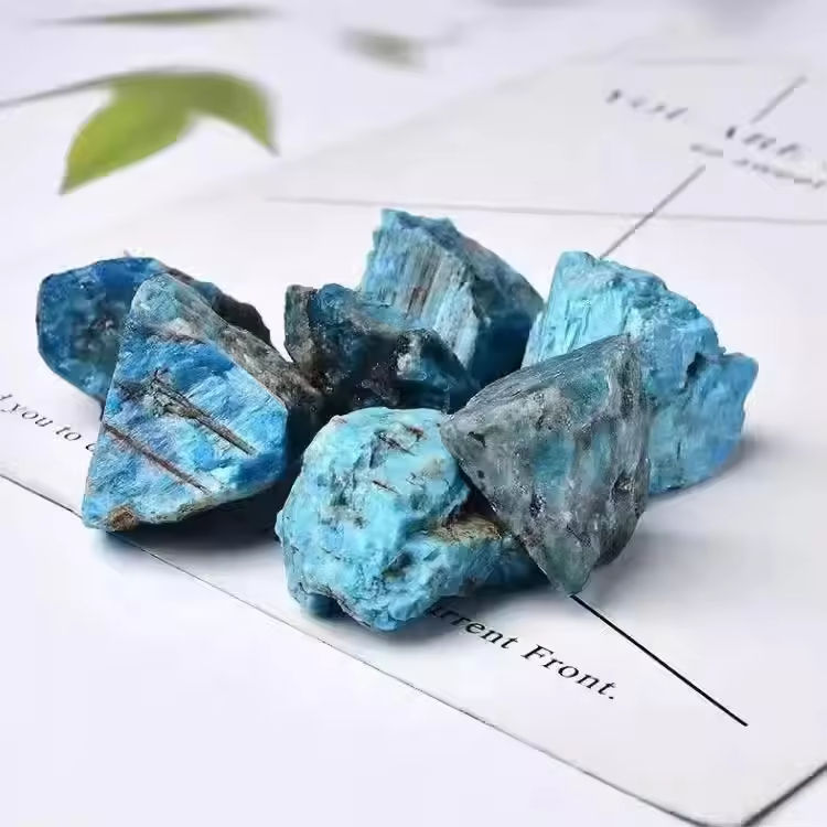 อะพาไทต์สีน้ำเงิน ดิบ