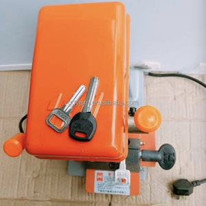 DF-368A macchina per la produzione di chiavi duplicate per il taglio di chiavi più venduta nuova macchina per copiare le chiavi dell'auto - Product Image 3