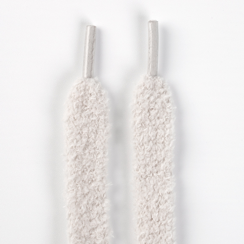 Lacets en peluche beige rose