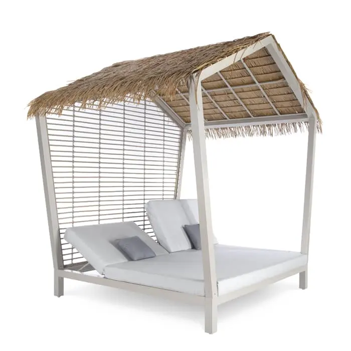 Moderno Rattan sedia a sdraio in alluminio piscina lettino esterno divano letto esterno thatch Rattan giardino lettino in vimini da giorno letto per la vendita