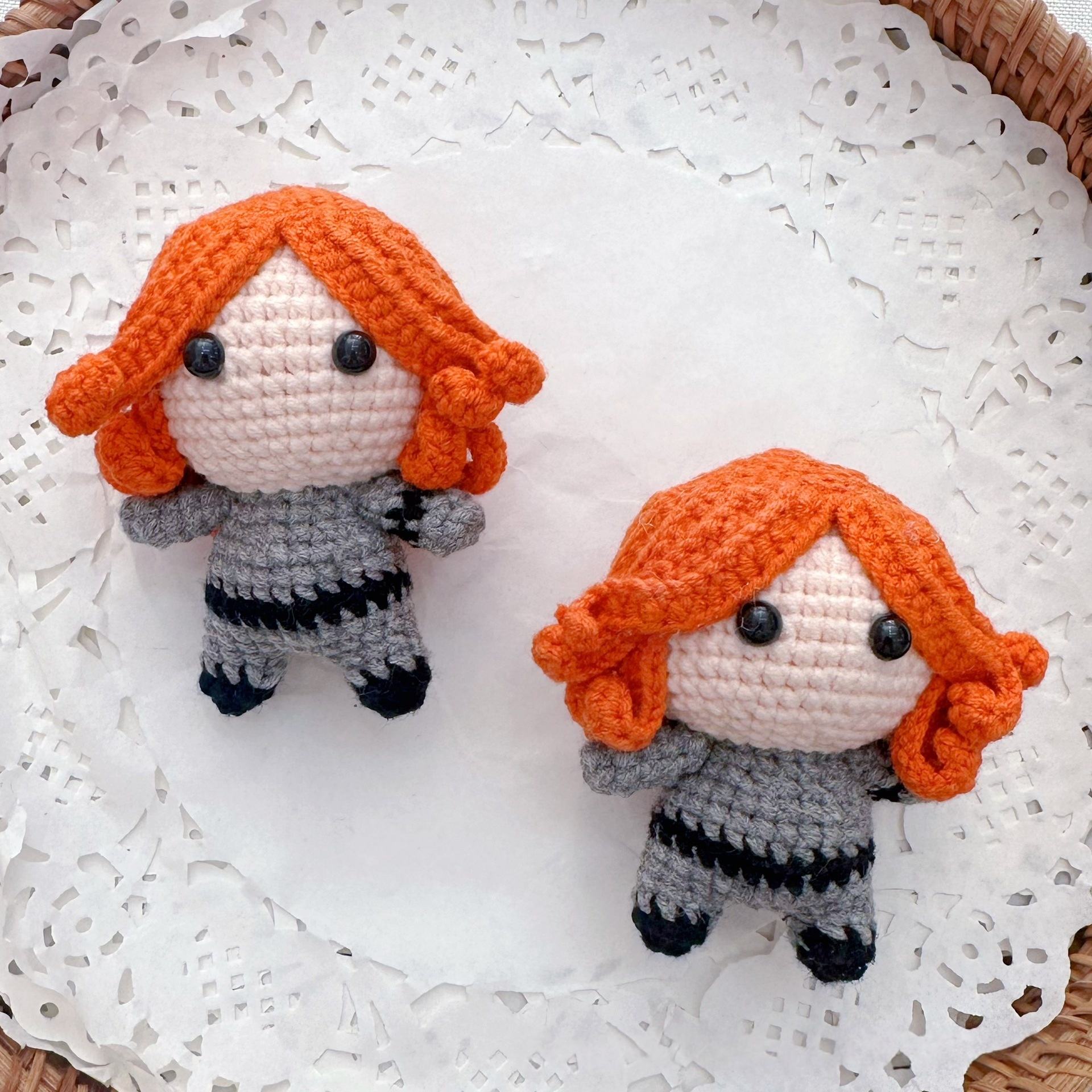 Black widow-single price gray