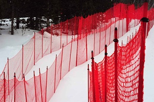 Rete di protezione barriera di sicurezza in Nylon rosso per piste da sci servizio di protezione dello scivolo di taglio personalizzato - Product Image 4