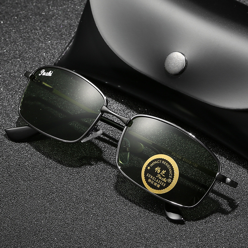 Gold frame-black and gray flakes